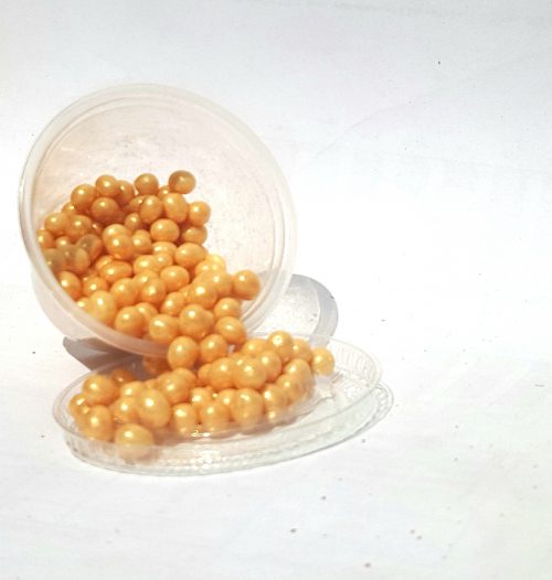 פניני קראנץ' זהובים משוקולד לבן 150 גרם